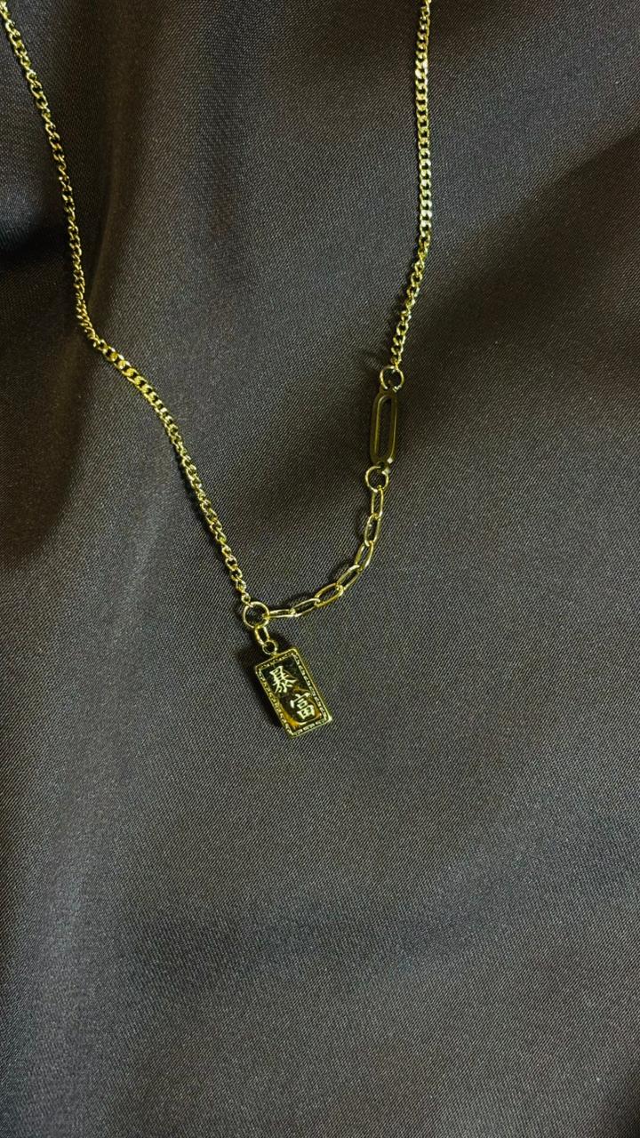 Elegant Gold Bar Pendant Necklace