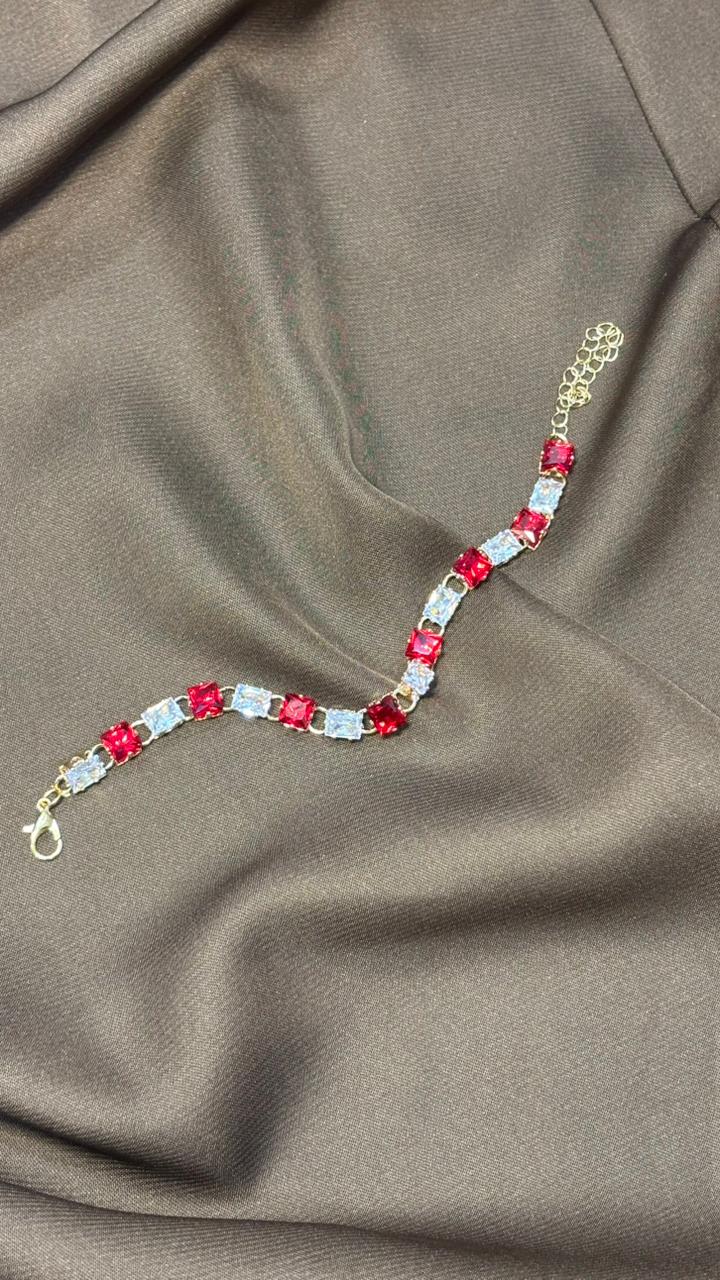 Classic Red & White Crystal Link Bracelet – Adjustable Chain