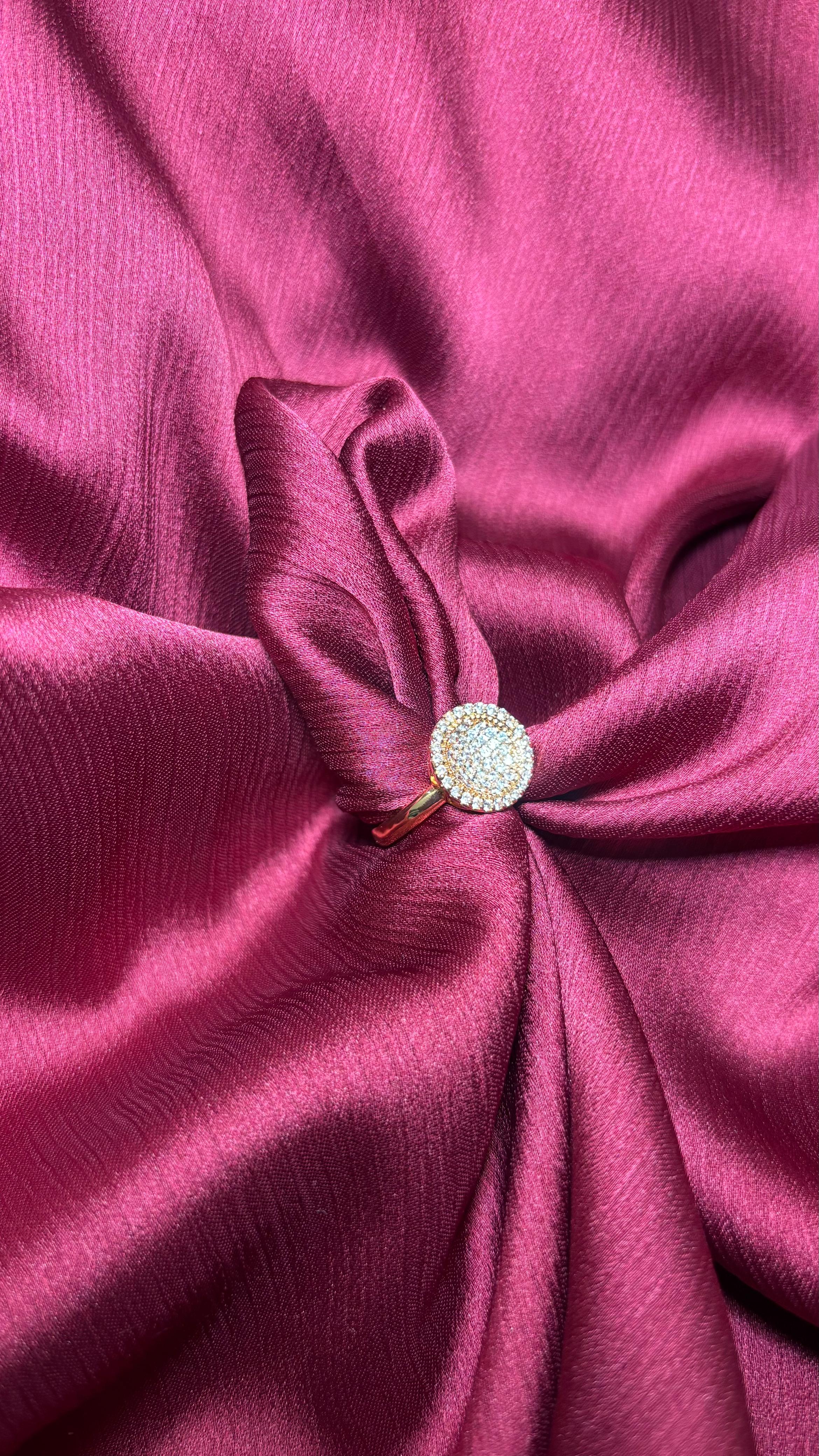 Golden Halo Cluster Ring
